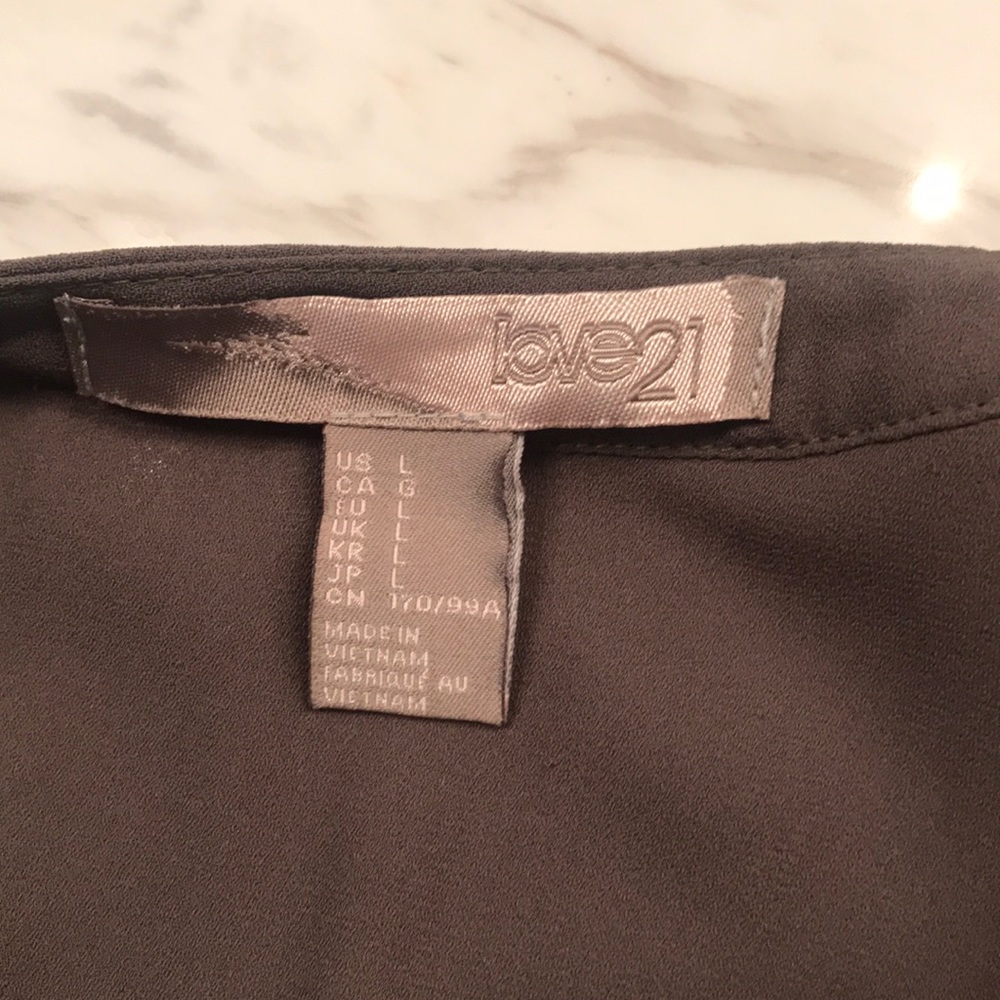 Olive tunic - Picture 4 of 4